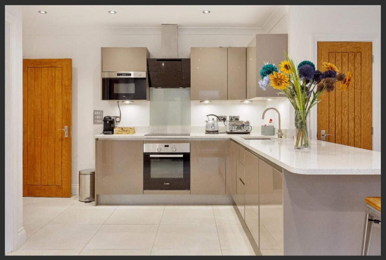 City Centre Maison Apartment