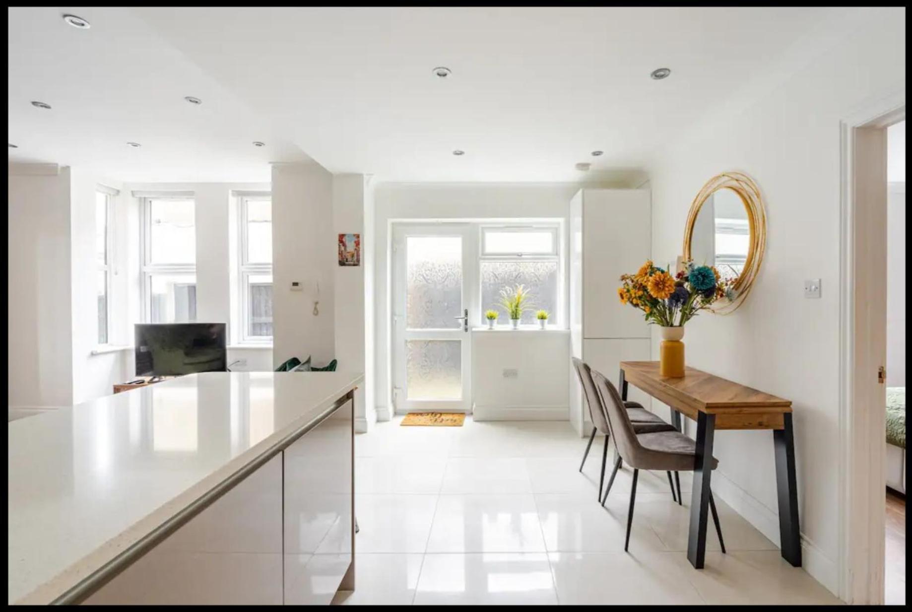 City Centre Maison Apartment