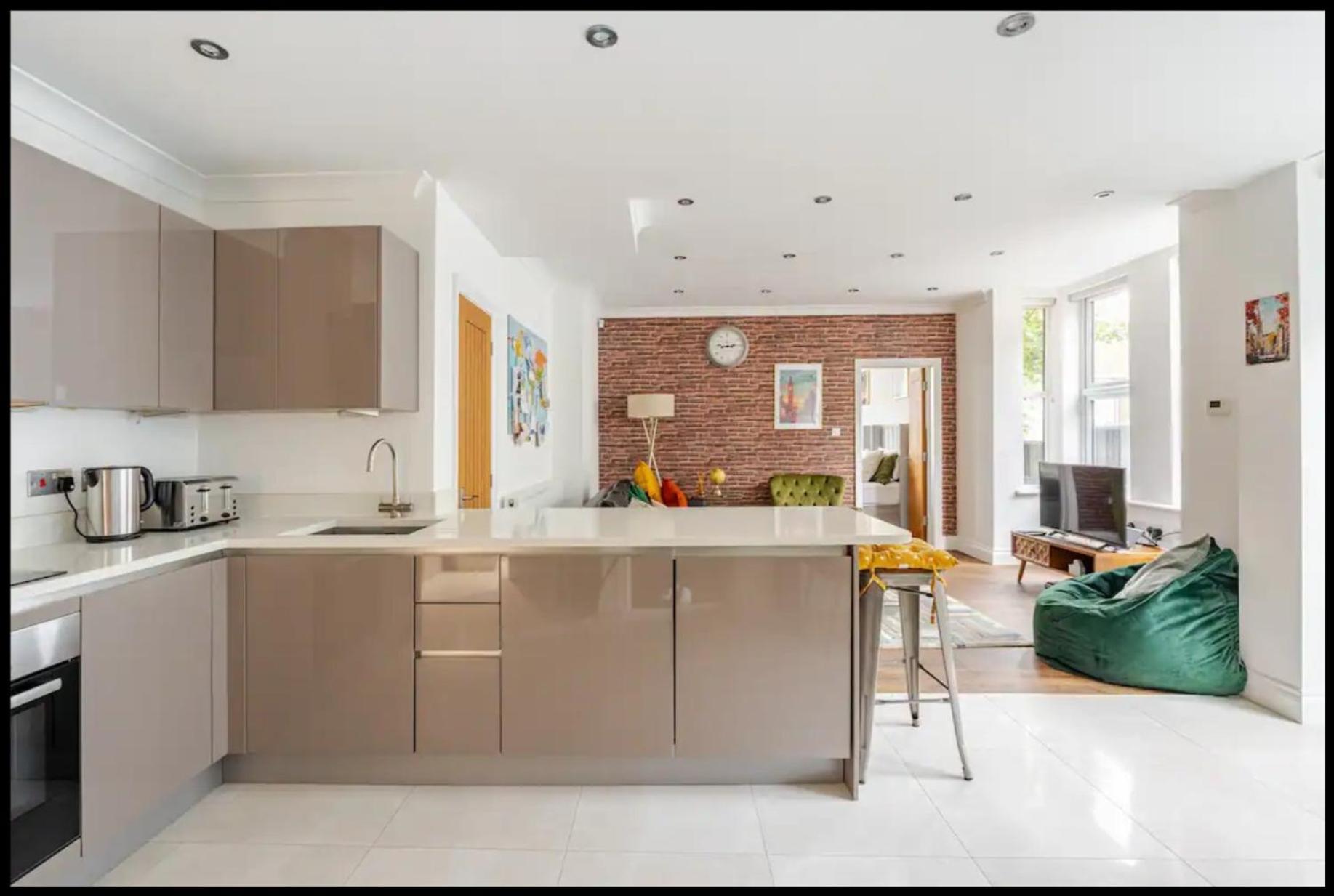 City Centre Maison Apartment High Wycombe